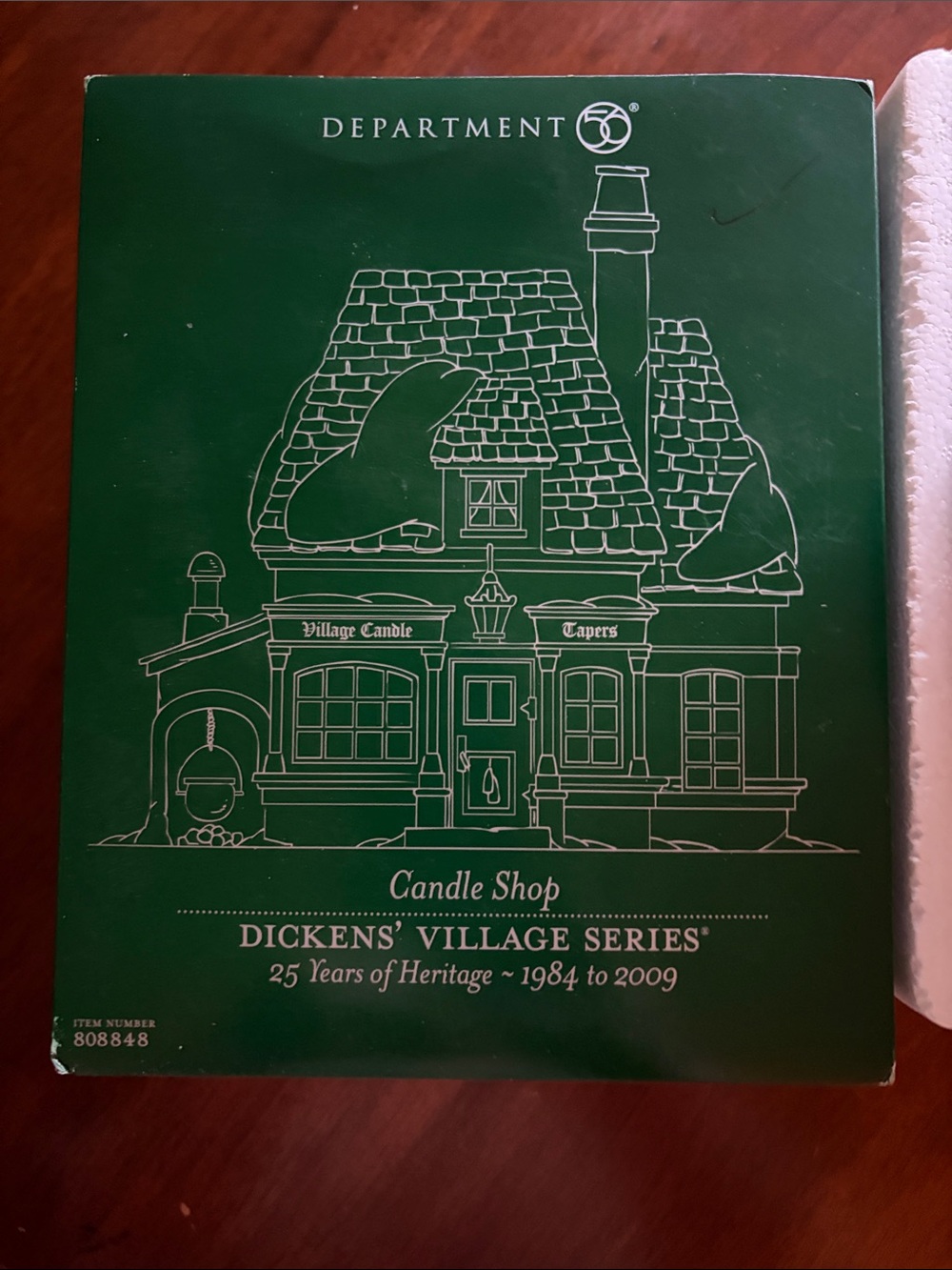Department 56  Candle Shop in specialty green box